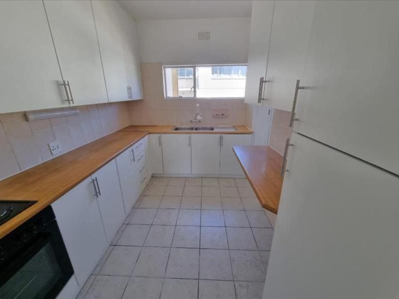 2 Bedroom Property for Sale in Oostersee Western Cape